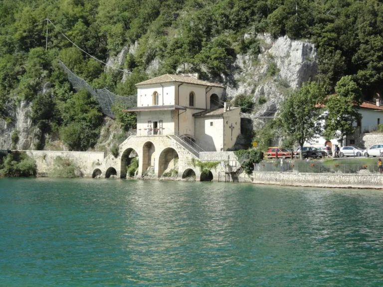 Foto fornita dall’amministratore · attribuzione da completare